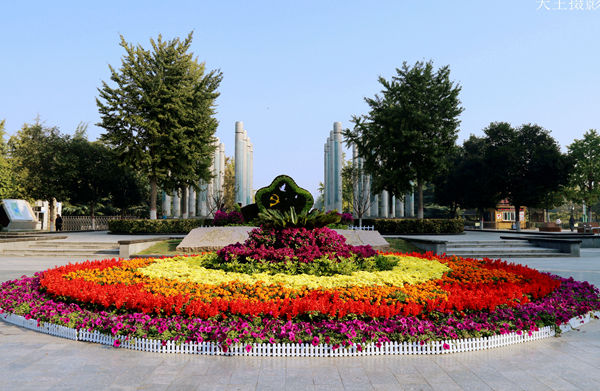 邯鄲市模特行業(yè)協(xié)會(huì)2020“筑夢(mèng)遠(yuǎn)航 贏在未來(lái)”迎新年大型聯(lián)歡會(huì)熱場(chǎng)視頻