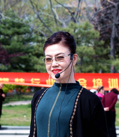 邯鄲市模特行業(yè)協(xié)會2021模特老師王海英公益講課視頻